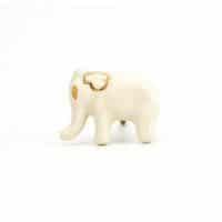 DSC 2593 white ceramic elephant knob