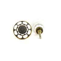 DSC 1859 Black lotus knob