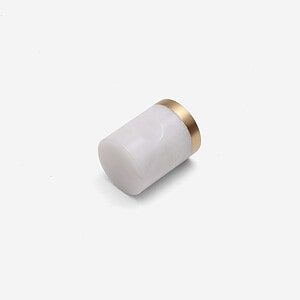 white marble pull 4